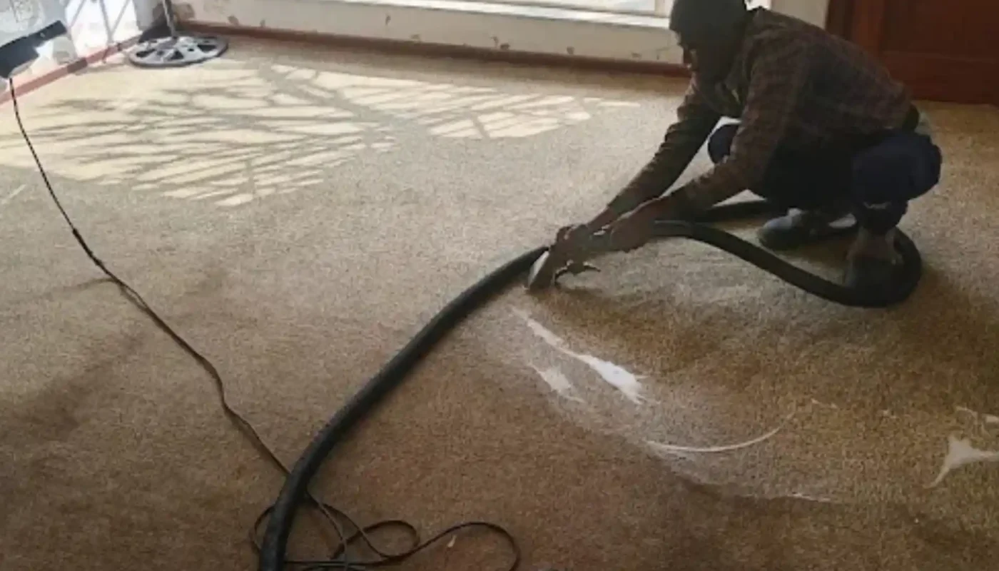 Fitted carpet professionally cleaned in a Cape Town bedroom (89)