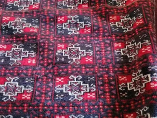 Area rug professionally cleaned in a Cape Town home (43)