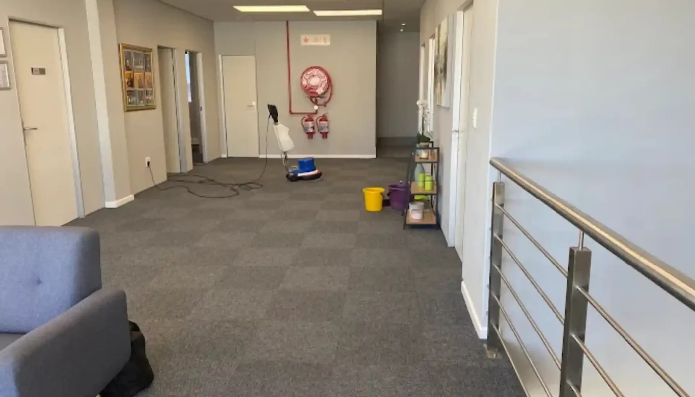 Fitted carpet deep cleaned by a Cape Town carpet cleaner (15)